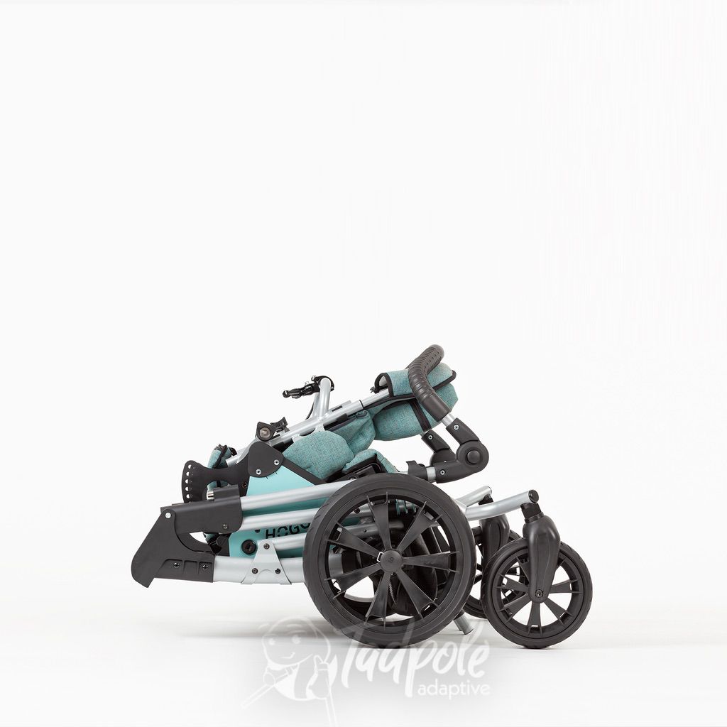 Hoggi Bingo Evolution folds compactly for easy carrying or storage in a trunk.