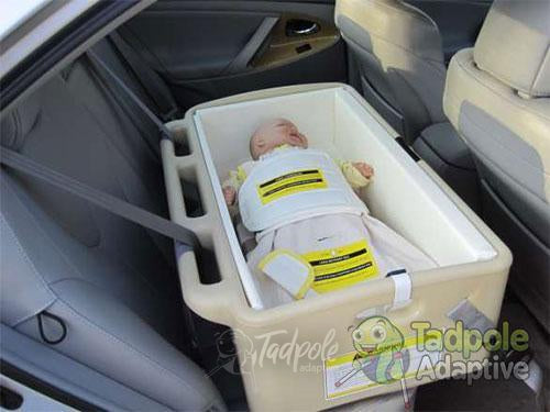 Merritt Manufacturing Hope Car Bed - Main Image