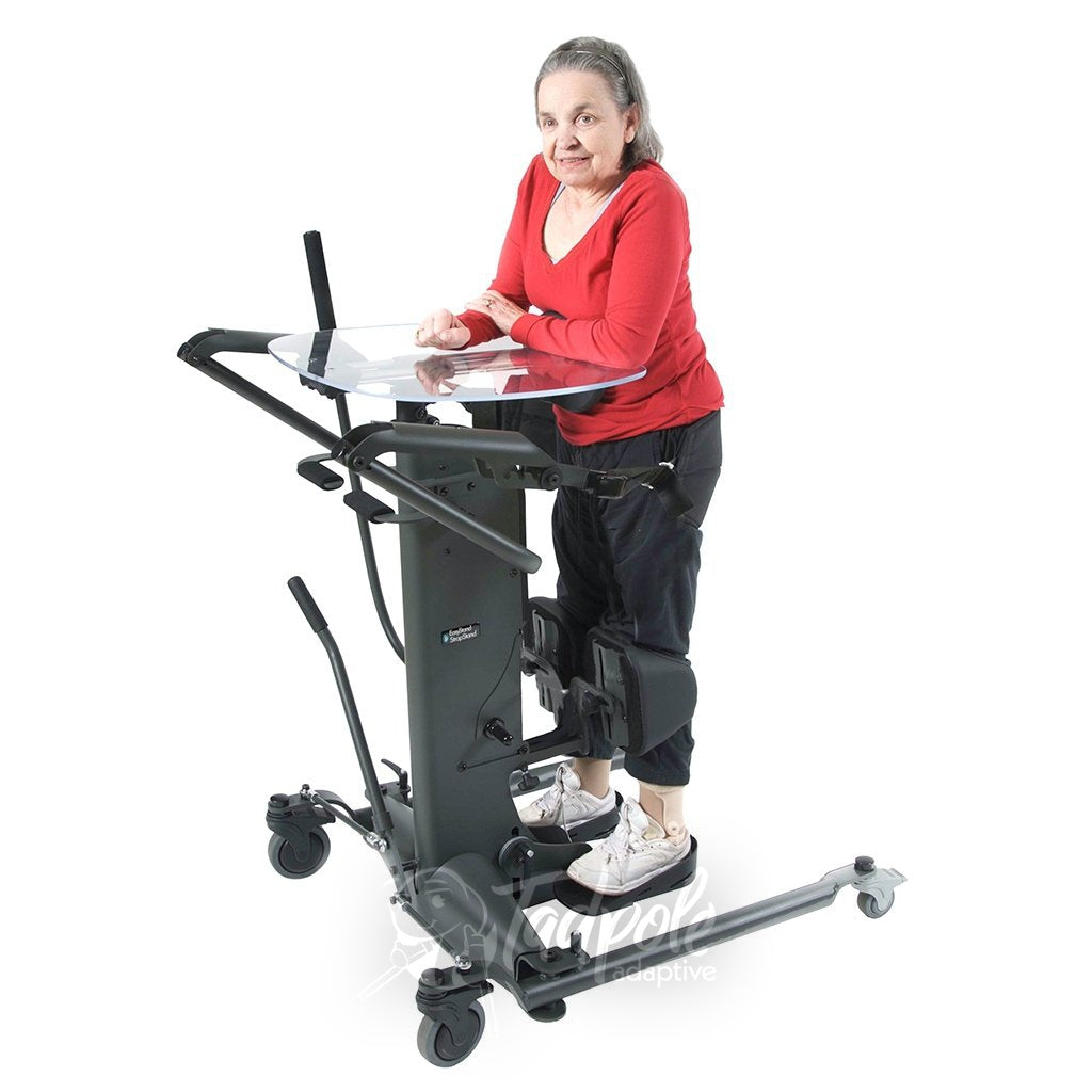 EasyStand StrapStand Classic, Older lady standing and smiling