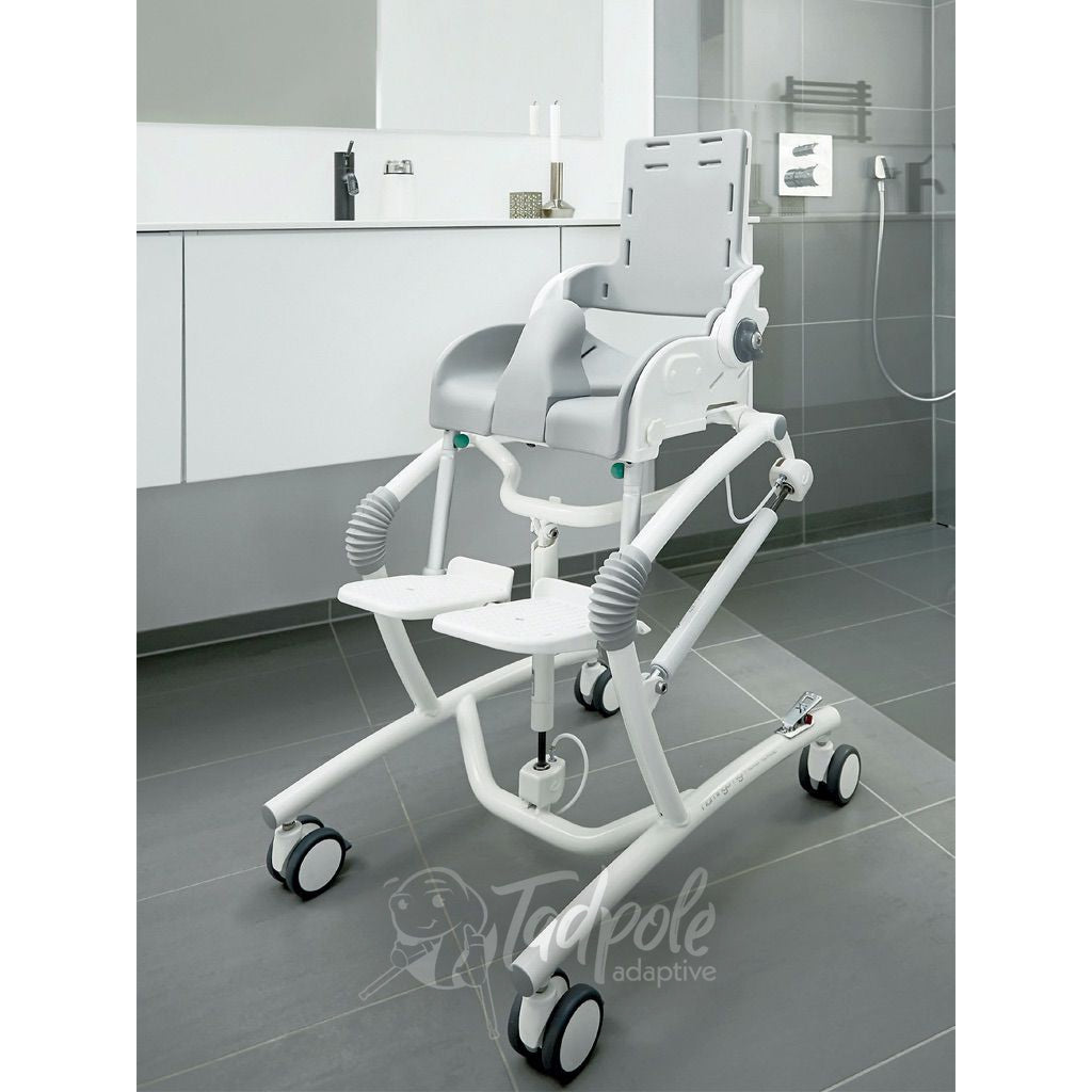 R82 Flamingo High-Low Toilet/Bathing Chair