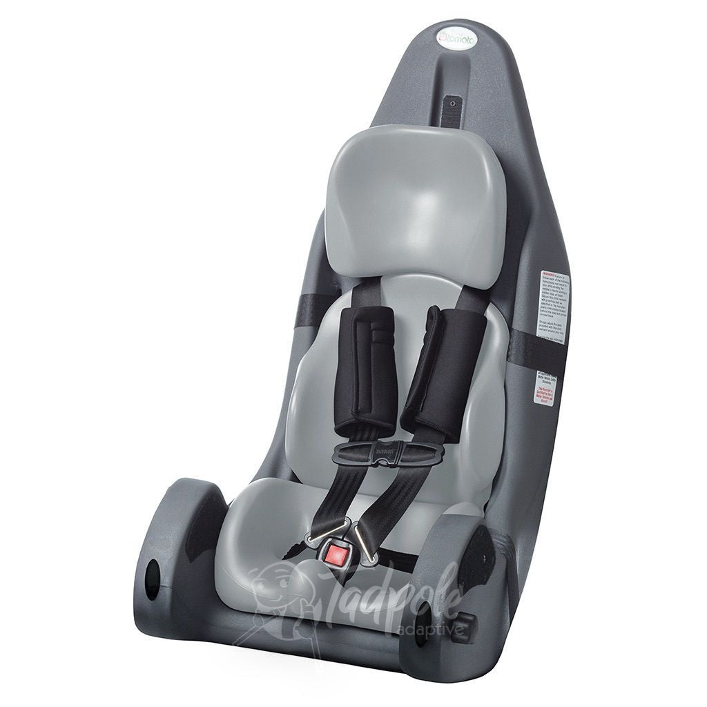 Special Tomato MPS Carseat in light grey. 